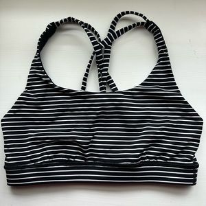lululemon Energy Bra *Medium Support B-D Cups - Black & White Stripes Size 6